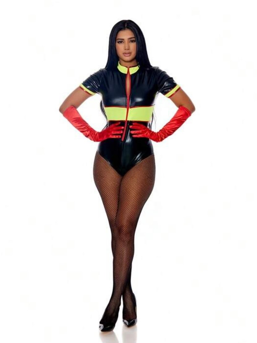 Sexy Women's Firefighter Costume (5.0) - Image 4