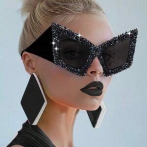 Screenshot Oversized Cat Eye Framed Sun Glasses Beach Accessories (4.91)