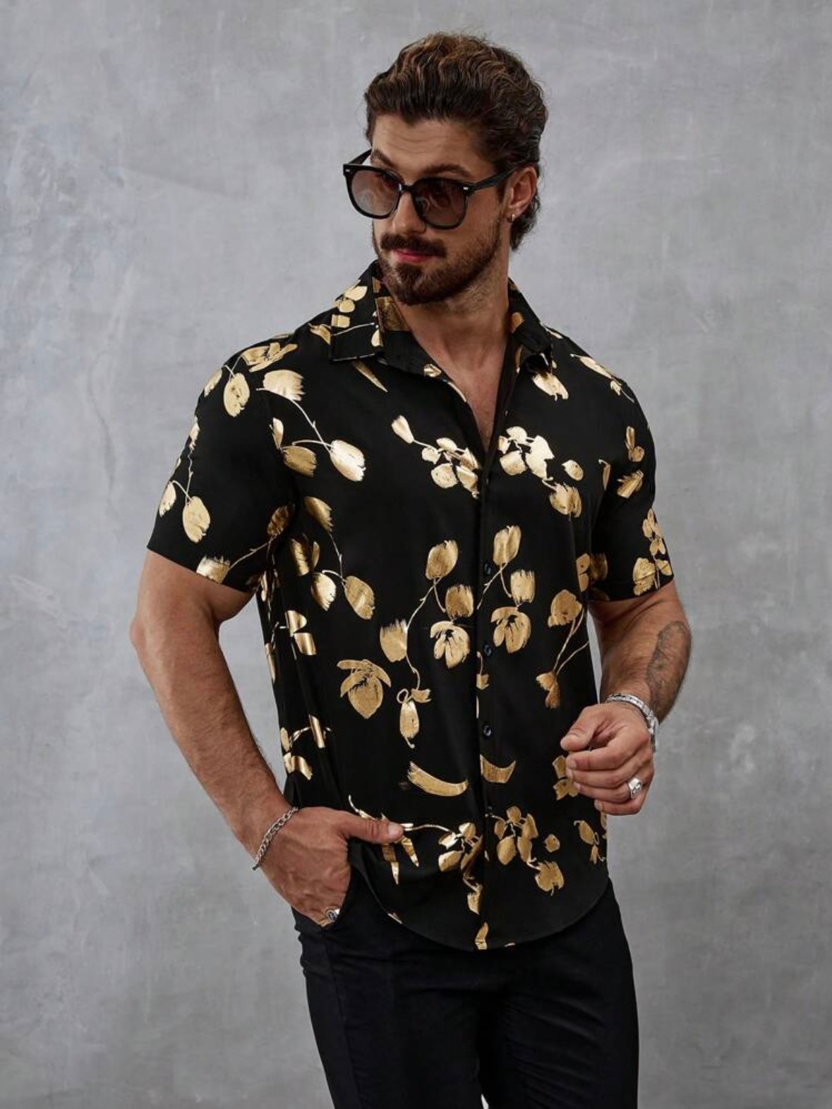 Men's Gold & Black Button Up Shirt (4.95)