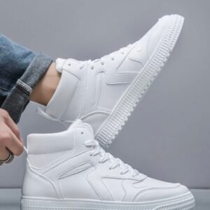 Screenshot Men's Casual White High-Top Sports Shoes (4.82)