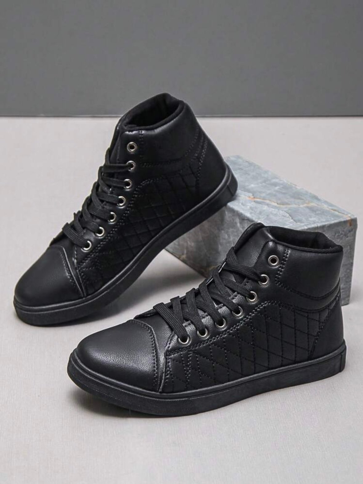 Men's Fashionable High-Top Sneakers Anti-Slip (4.89) - Image 6