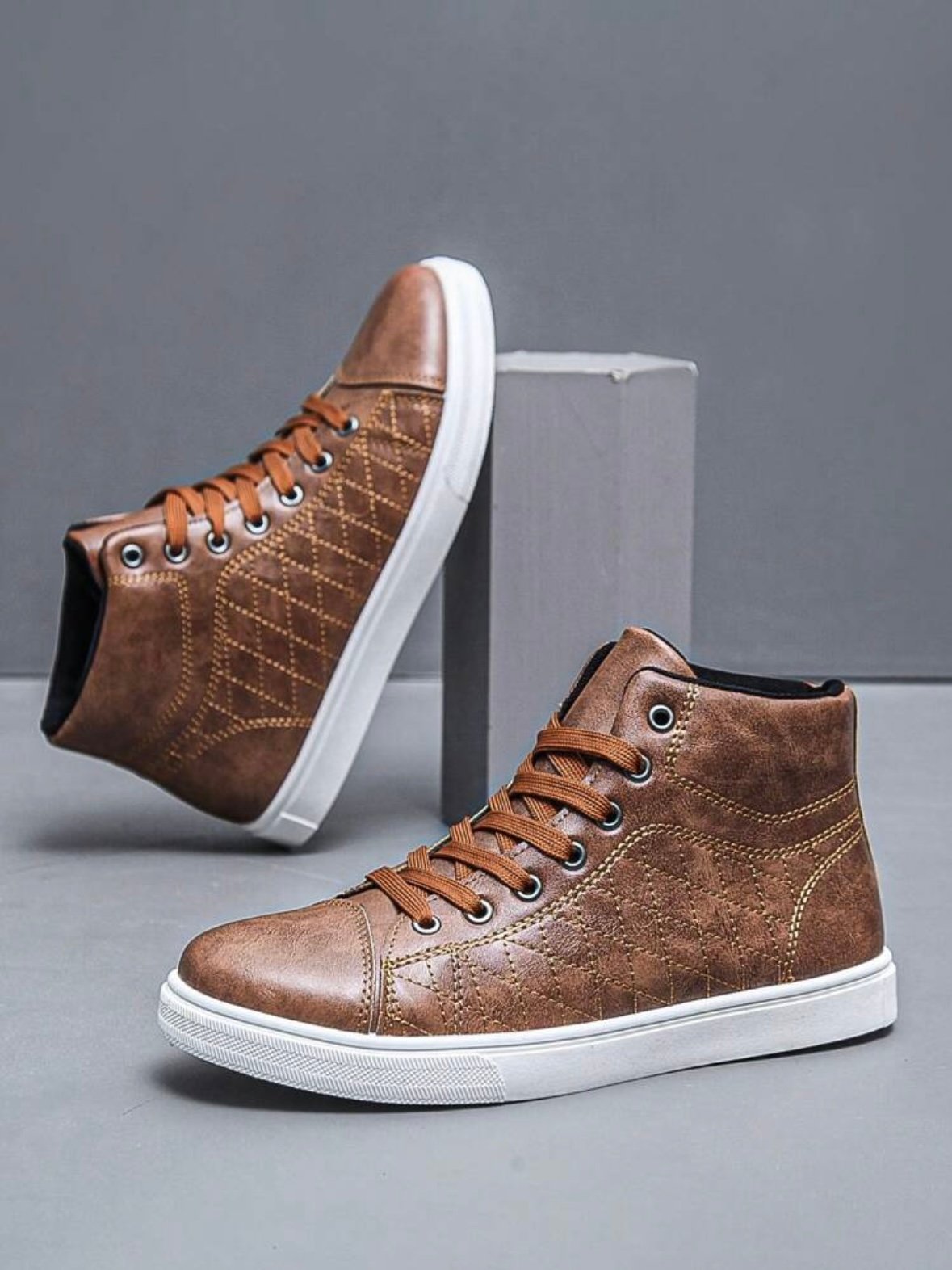 Men's Fashionable High-Top Sneakers Anti-Slip (4.89) - Image 8