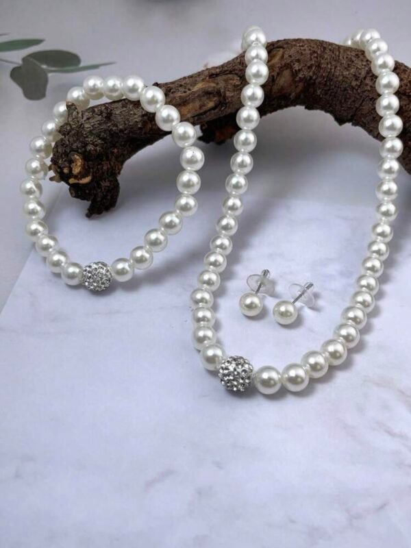 Pearl Jewelry Set Necklace Bracelet & Earrings (4.88) - Image 3