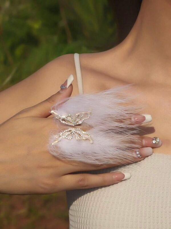 Angel Wings Butterfly Crystal & Feather Ring (4.94) - Image 5