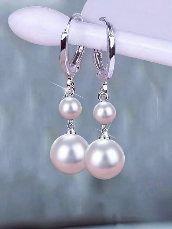 2Pcs White Pearl Dangle Earrings (4.92)