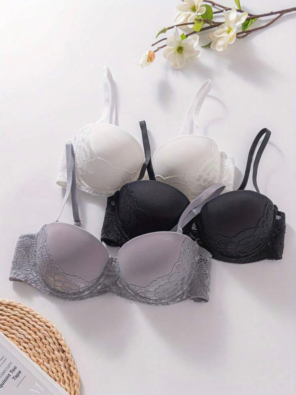 Women's Sexy Solid Color Lace Bra's (5.0)